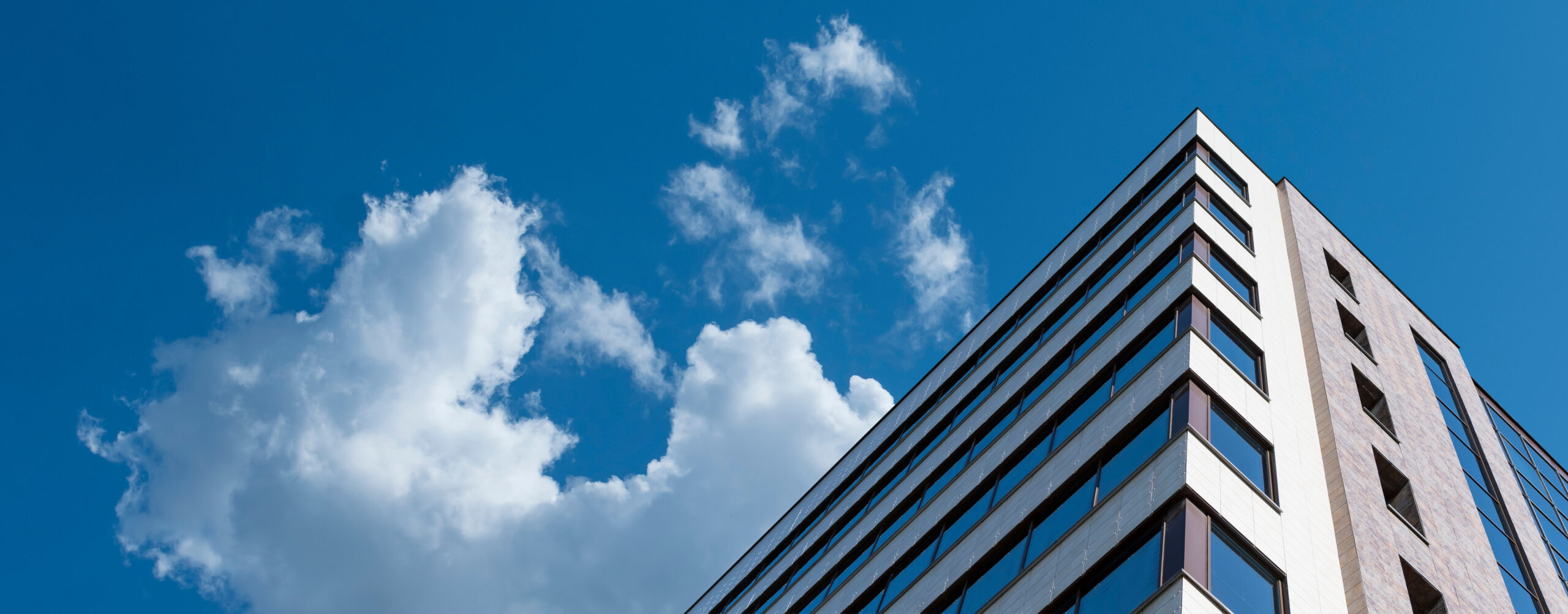 Future-proofing Reading Borough Council’s commercial properties to comply with 2030 energy efficiency targets.