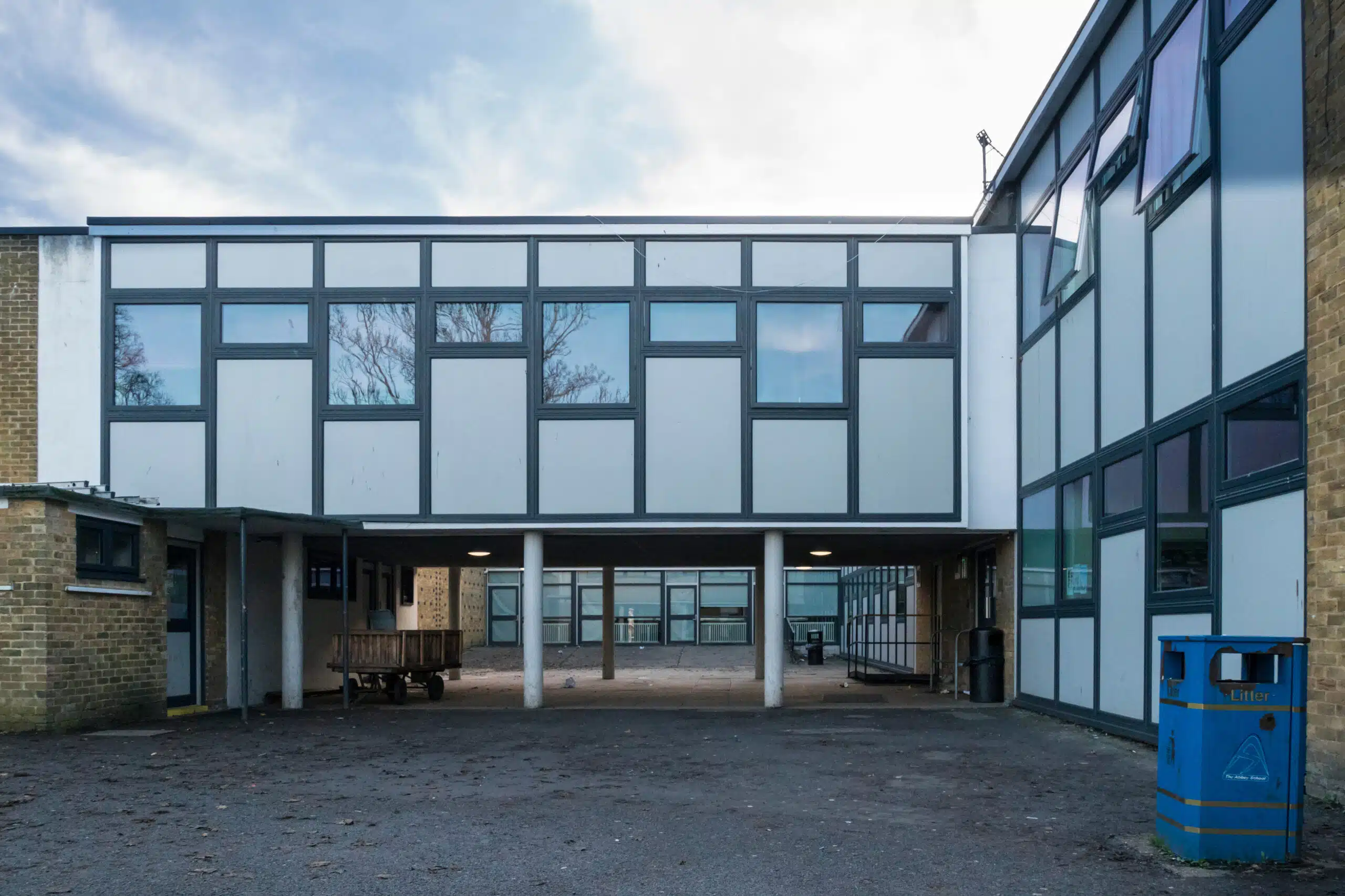 Overwhelmed by energy procurement? The growing challenges facing UK schools